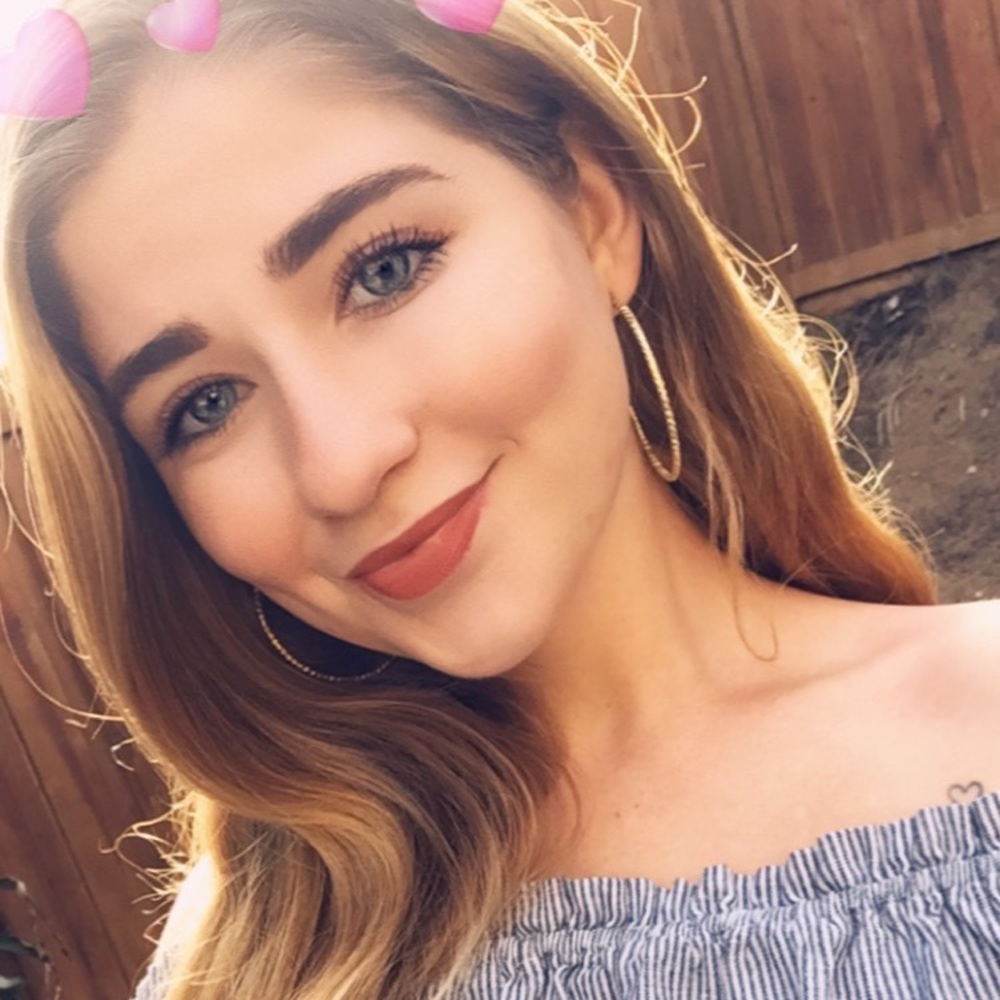 Meet your Posher, Lauren